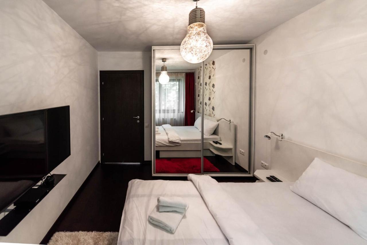 La Nueve Suite Braşov Buitenkant foto